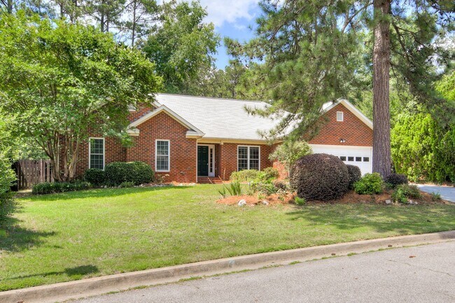 Building Photo - Brick Ranch in Evans