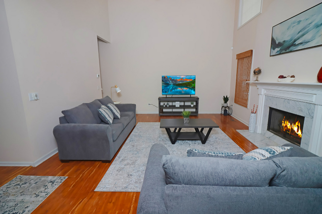 Foto del edificio - 1784 Clayhill Pointe SW
