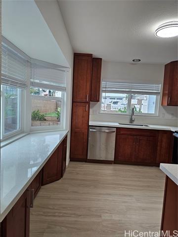 Foto del edificio - 92-111-111 Oloa Pl