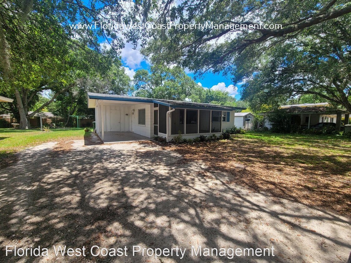 Primary Photo - 2 br, 1 bath House - 2467 Hyde Park St