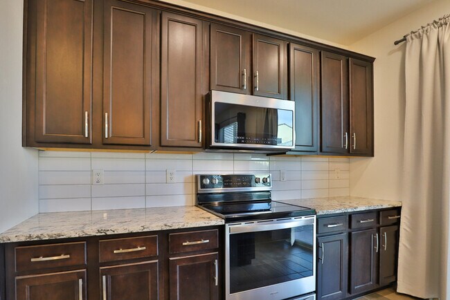 Building Photo - 9842 E Palladium Dr