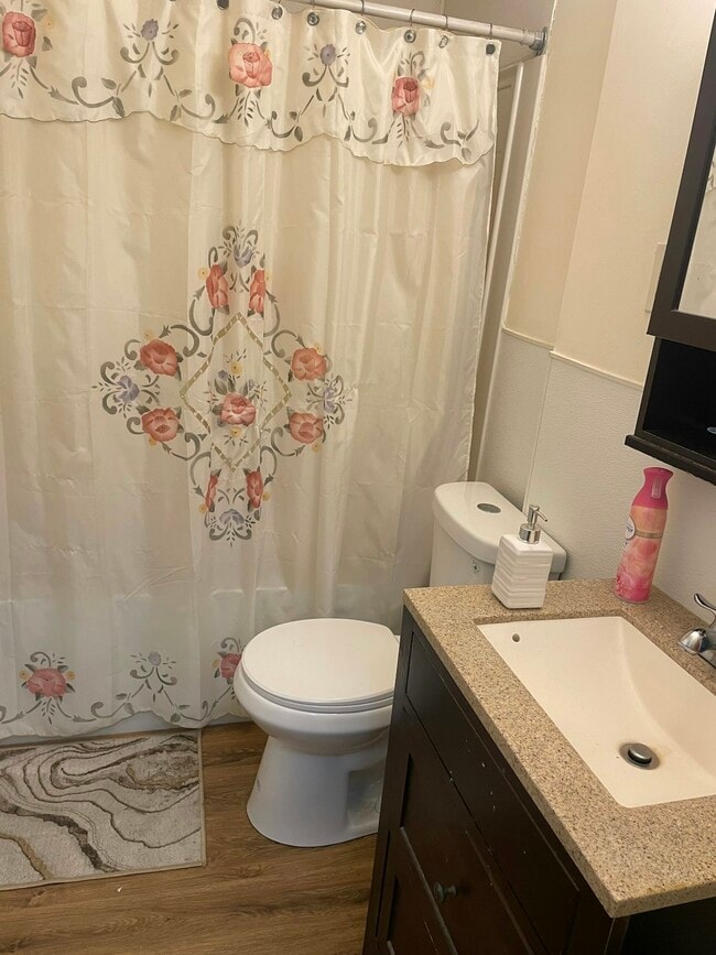 Building Photo - 132 Boulevard