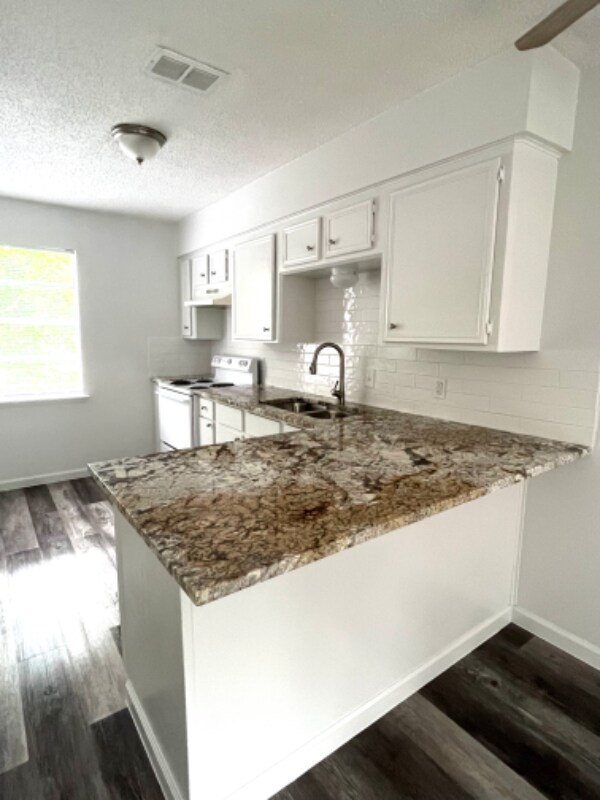 Foto principal - 16957 Rabon Chapel Rd
