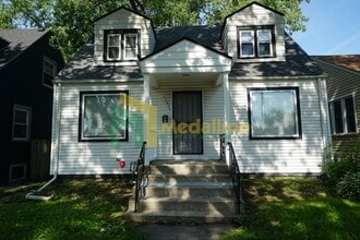 Building Photo - 12432 S Lowe Ave