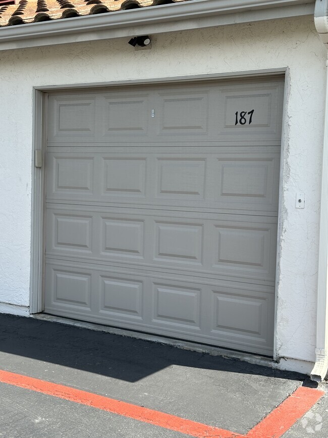 Building Photo - 420 Stoney Point Way