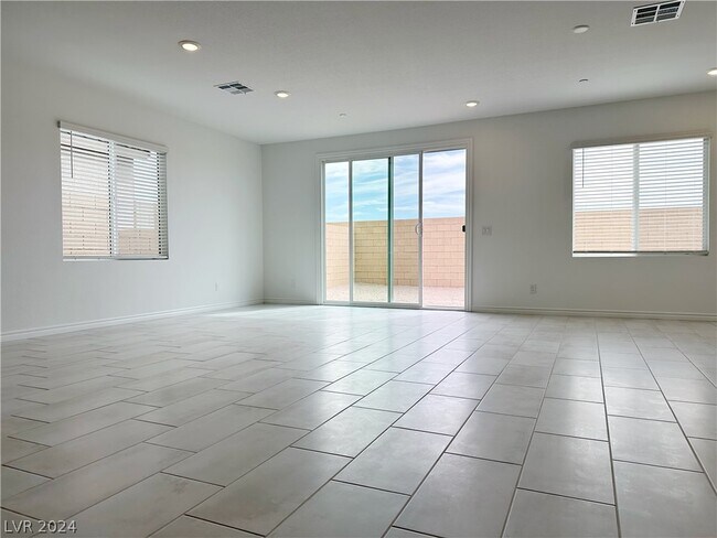 Building Photo - 3495 Lamberto Clf Wy