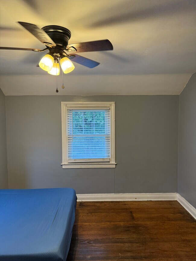 Foto del edificio - 1826 Cypress St