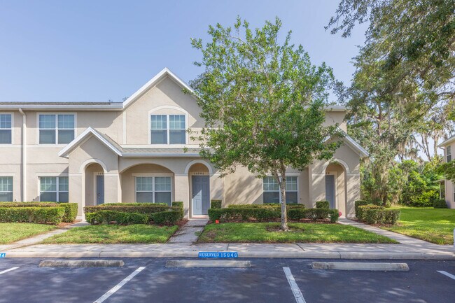 Building Photo - 15948 Fishhawk View Dr