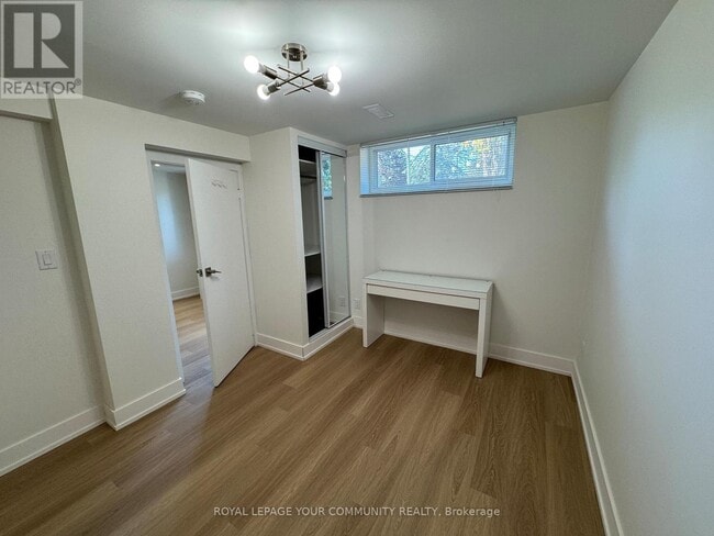 Building Photo - 145 Harrison Dr