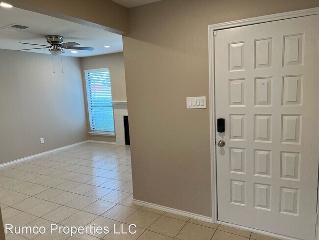 Building Photo - 2 br, 2.5 bath House - 20 Gittiban Pl