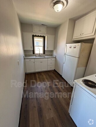 Building Photo - 508 N Columbus St