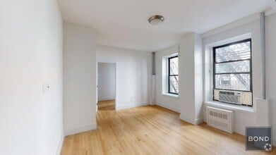 Building Photo - 415 E 73rd St