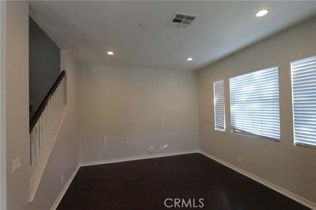 Building Photo - 21 Quartet