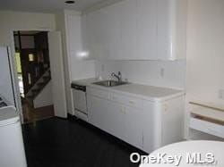 Building Photo - 15 Potters Ln