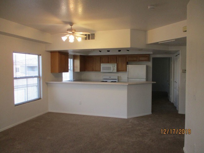 Building Photo - 2 br, 2 bath House - 3609 GALATEA ST #202