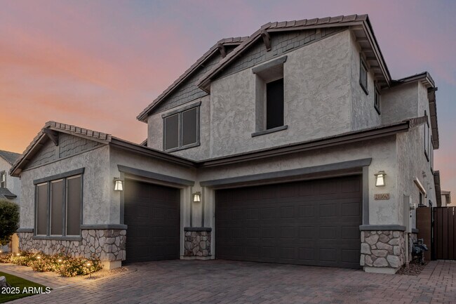 Foto del edificio - 21160 E Mayberry Rd