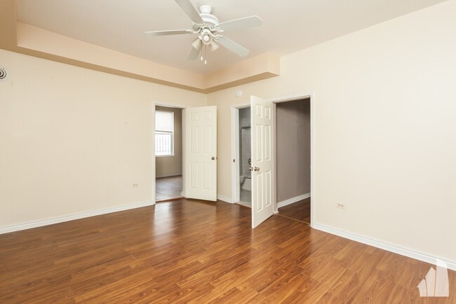 Building Photo - 1642 N Campbell Ave