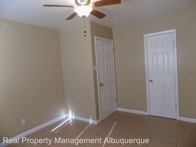 Foto del edificio - 3208 Comanche Rd NE