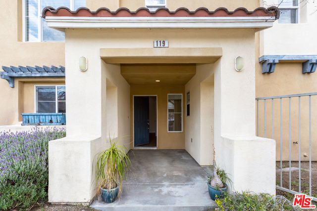 Building Photo - 119 Bodega Ct