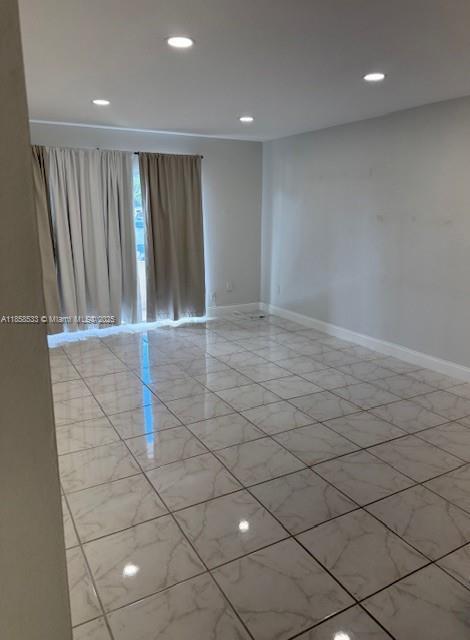 Foto del edificio - 7765 SW 86th St