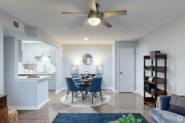 1BD 1BA 700SF The Elm - The Maren