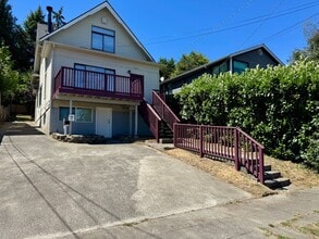 Building Photo - 3649 23rd Ave W