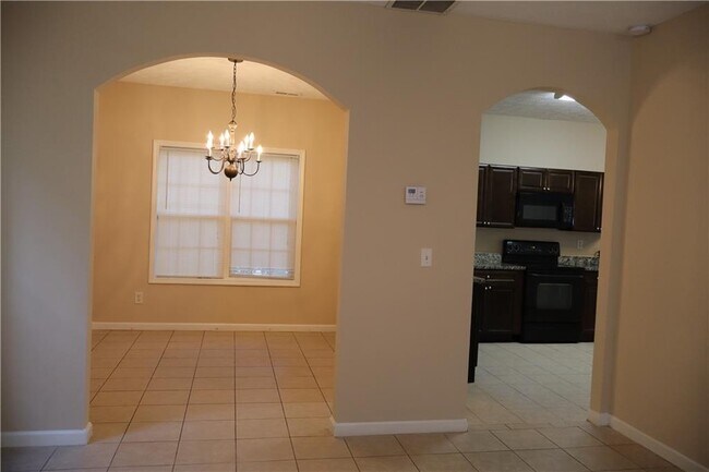 Building Photo - 176 Rivergate Ct