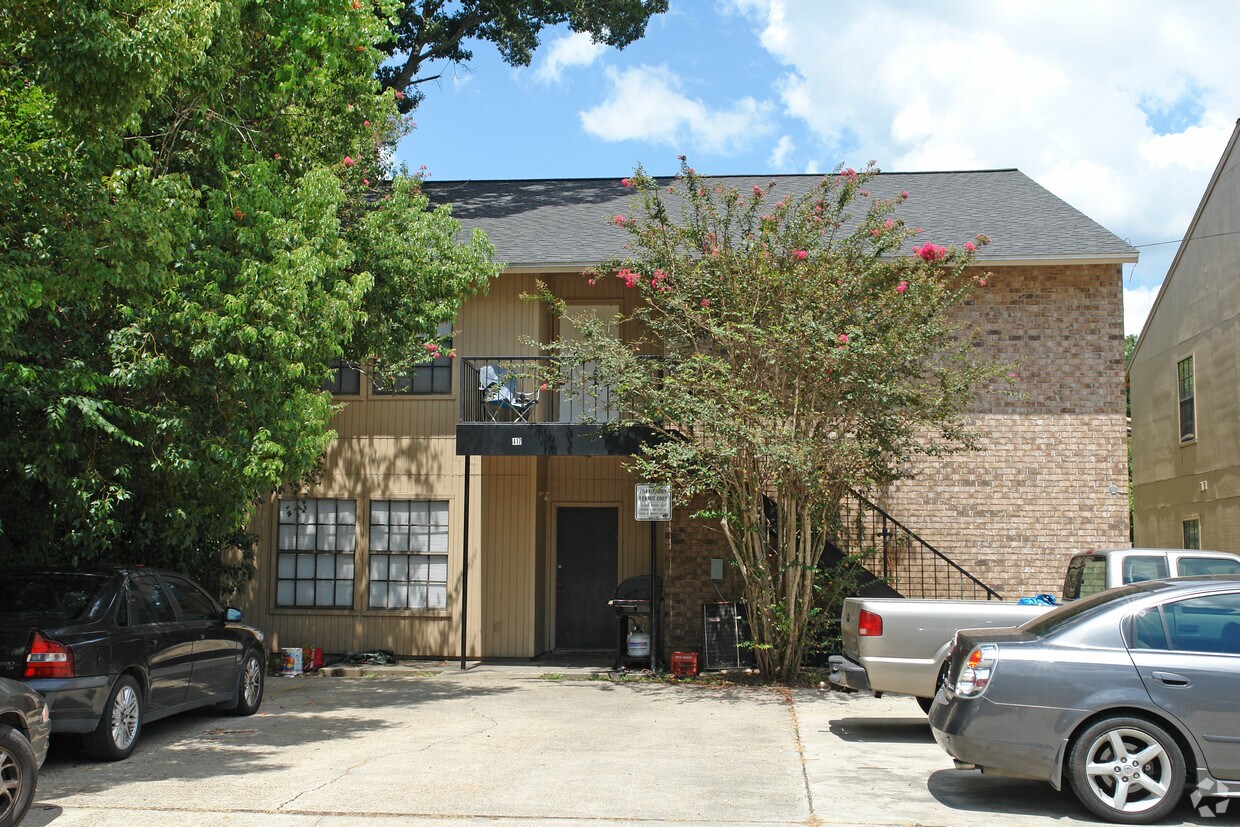 Foto principal - 417 General Mouton Ave