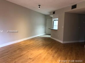 Building Photo - 8373 Lake Dr