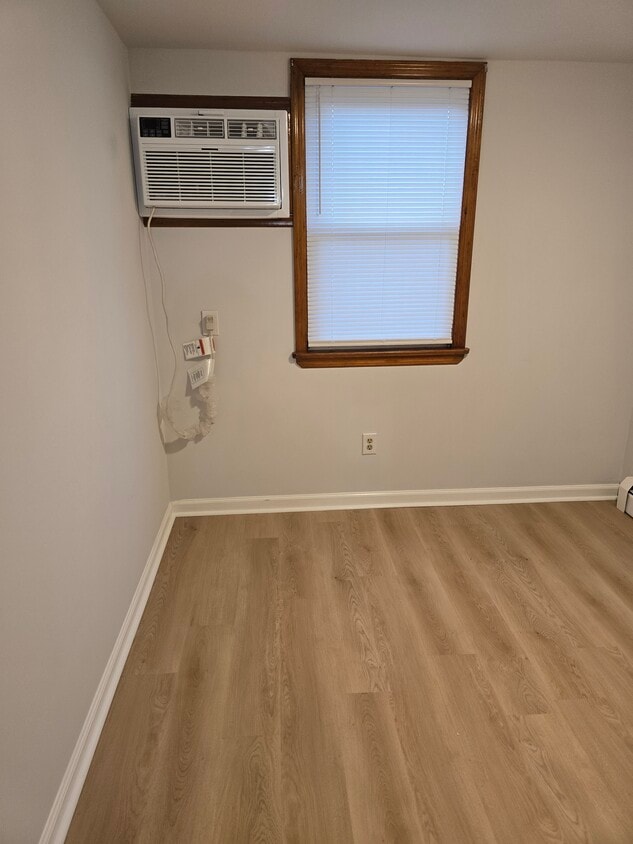 Photo - 110 Elm St (Newark, NJ)