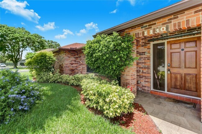 Foto del edificio - 1130 NW 78th Terrace