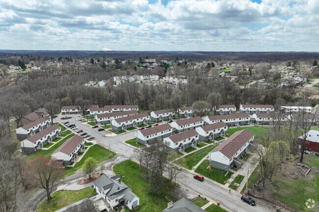 Foto aérea - Pleasantview Homes