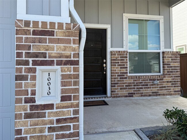 Foto del edificio - 10030 Crescendo Wy