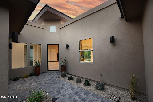 Foto del edificio - 37178 N Winding Wash Trail