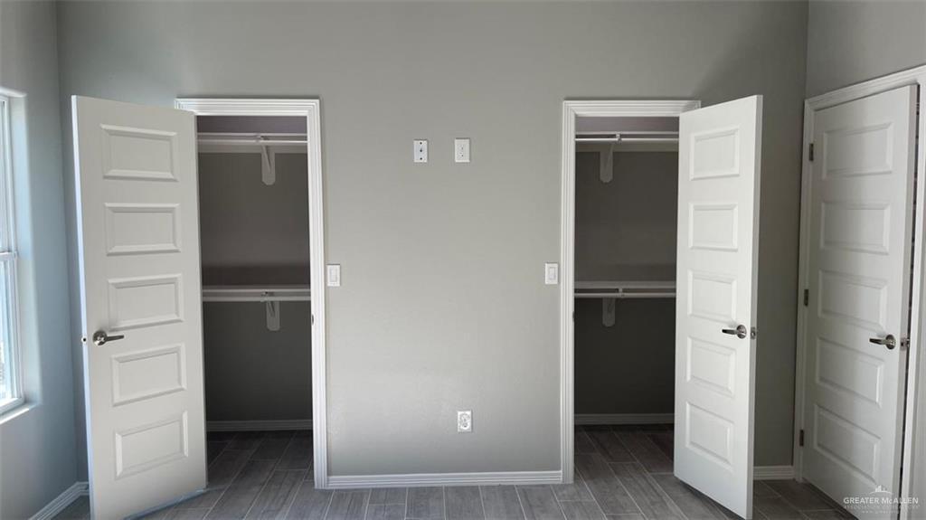 Foto del edificio - 5007 N Winona Dr