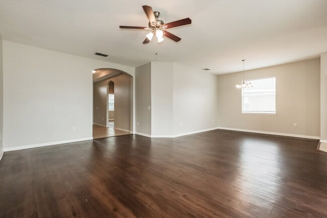 Building Photo - 955 Krenson Woods Rd