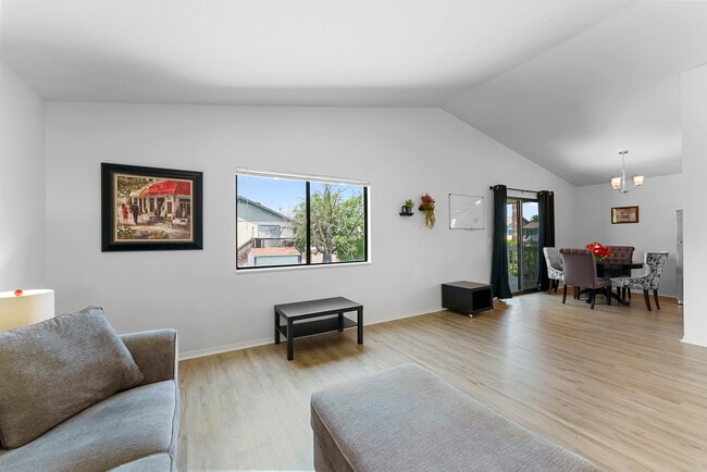 Photo - 3828 E Dulciana Ave Townhome