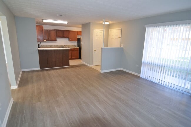 Building Photo - Admiral Apartments