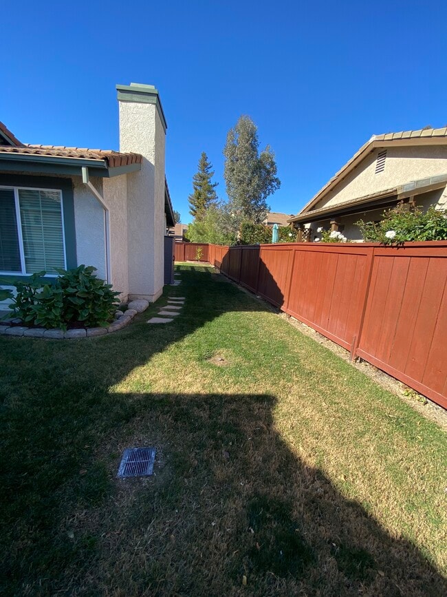 Building Photo - 26107 Galvez Ct