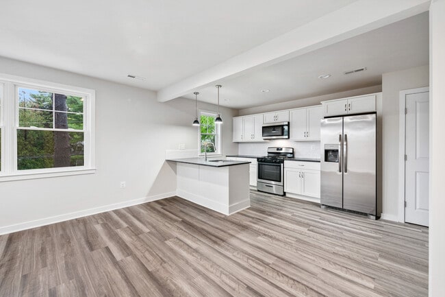 Building Photo - 111 S Sproul Rd