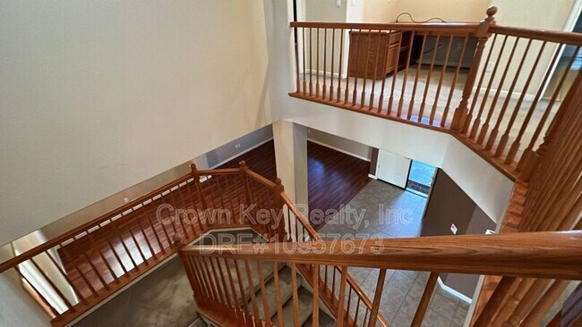 Building Photo - 4363 Lindsey Ln