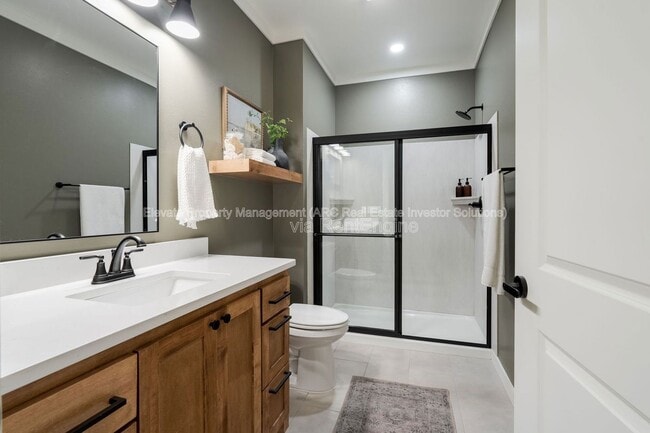 Interior Photo - The Plaza Village