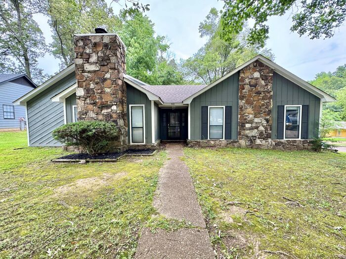 Primary Photo - 4421 Hunt Cliff Trce