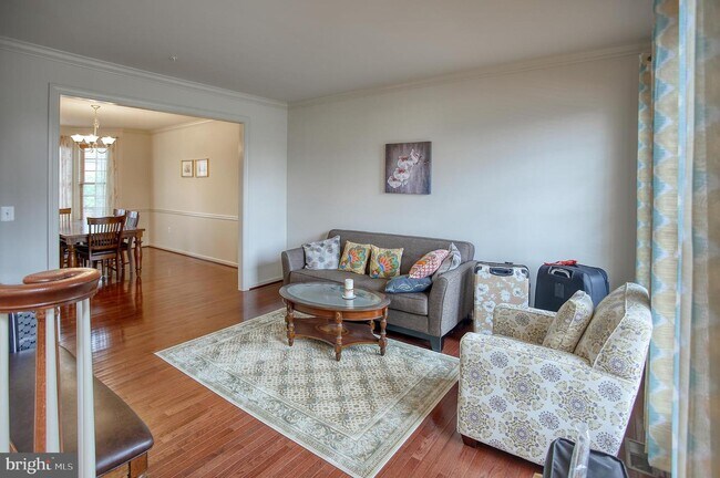Building Photo - 13336 Redspire Dr
