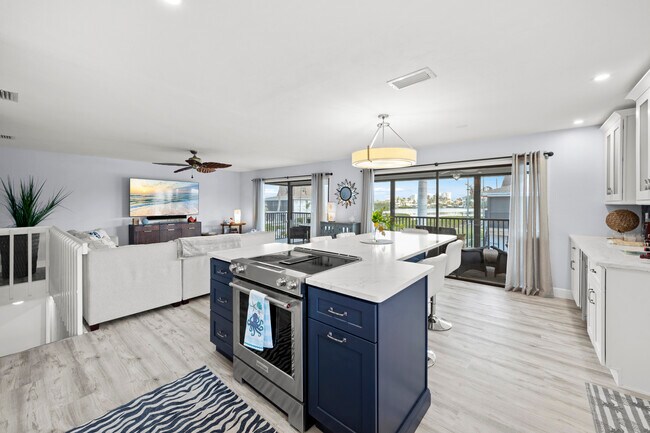 Foto del edificio - 26773 Hickory Blvd