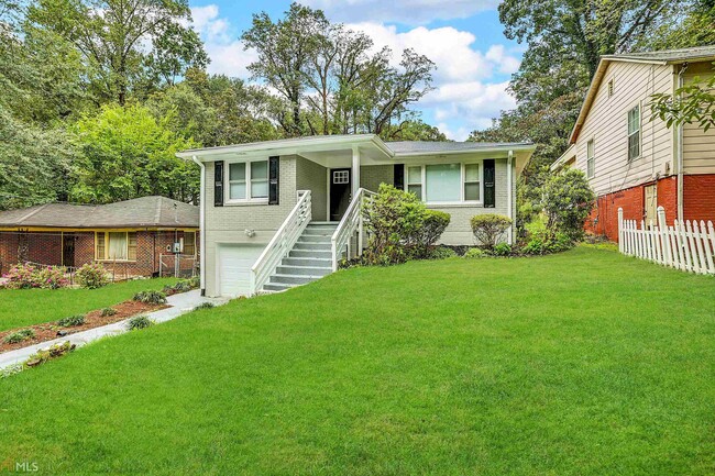 Building Photo - 1417 Lavender Dr NW