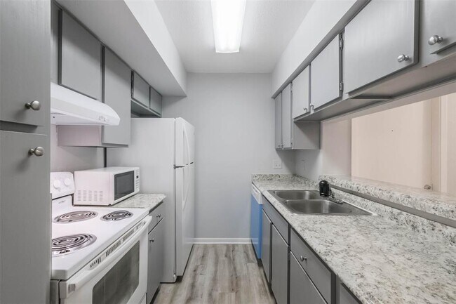 Foto del edificio - 8519 Hearth Dr