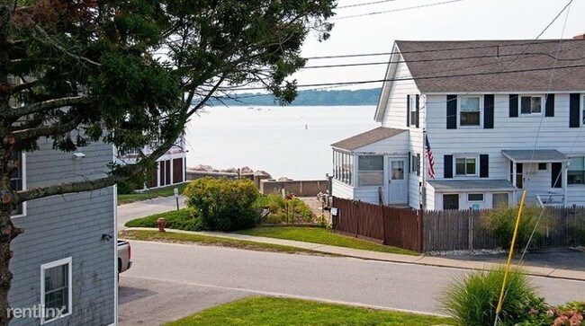 Building Photo - 4 br, 3.5 bath House - 244 W Shore Ave