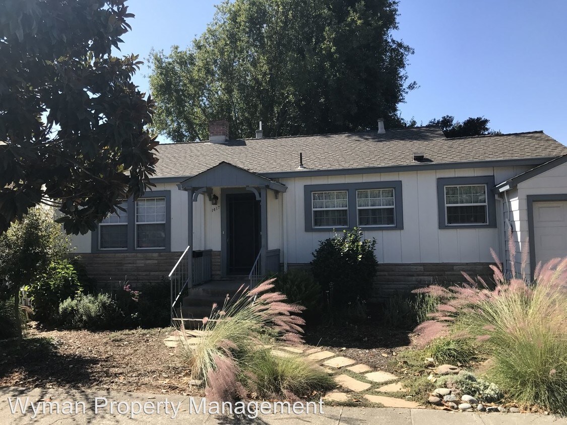 Foto principal - 1417 Banks Ave