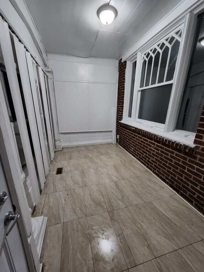 Foto del edificio - Remodeled home - Olney